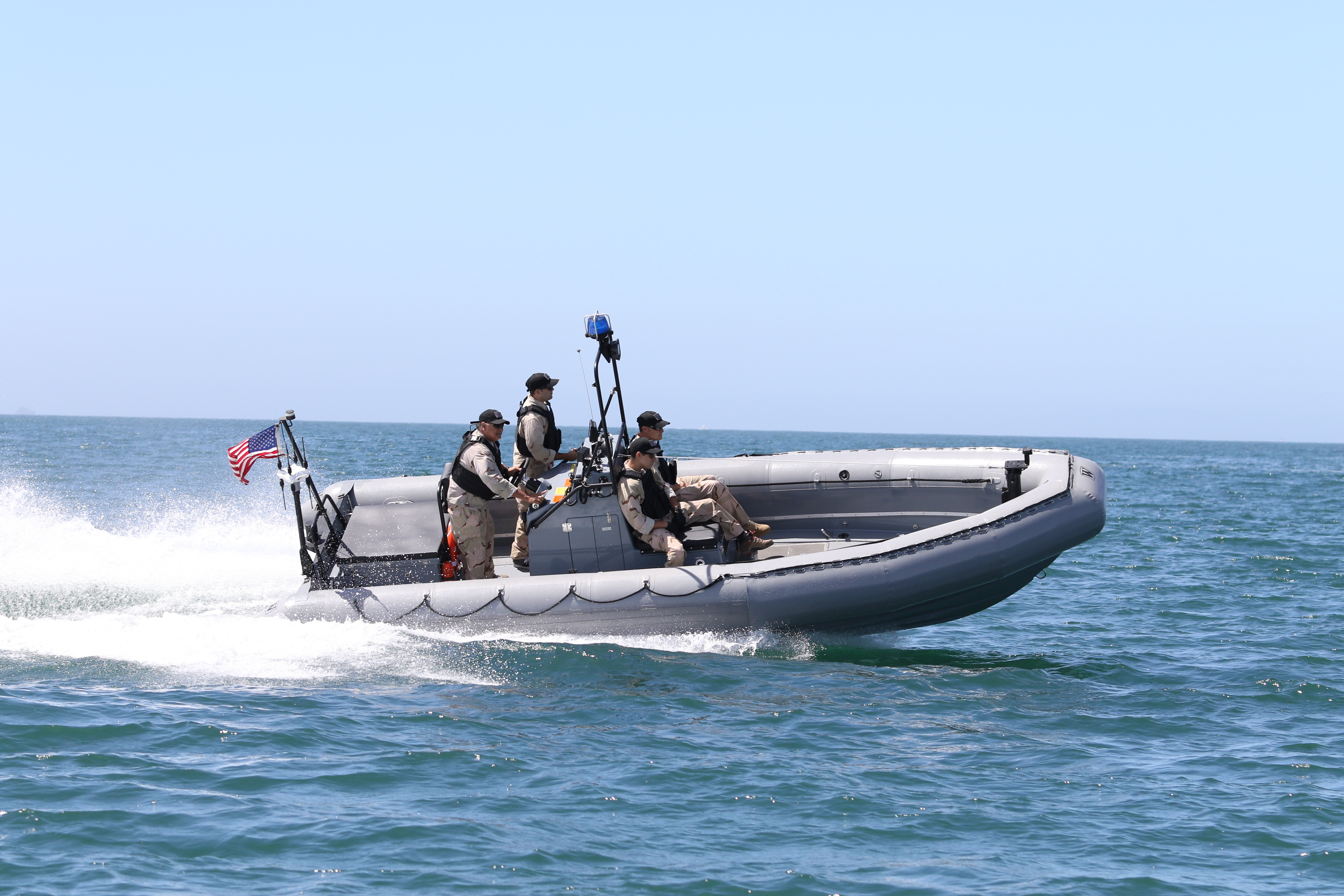 SEA FORCE® 730
